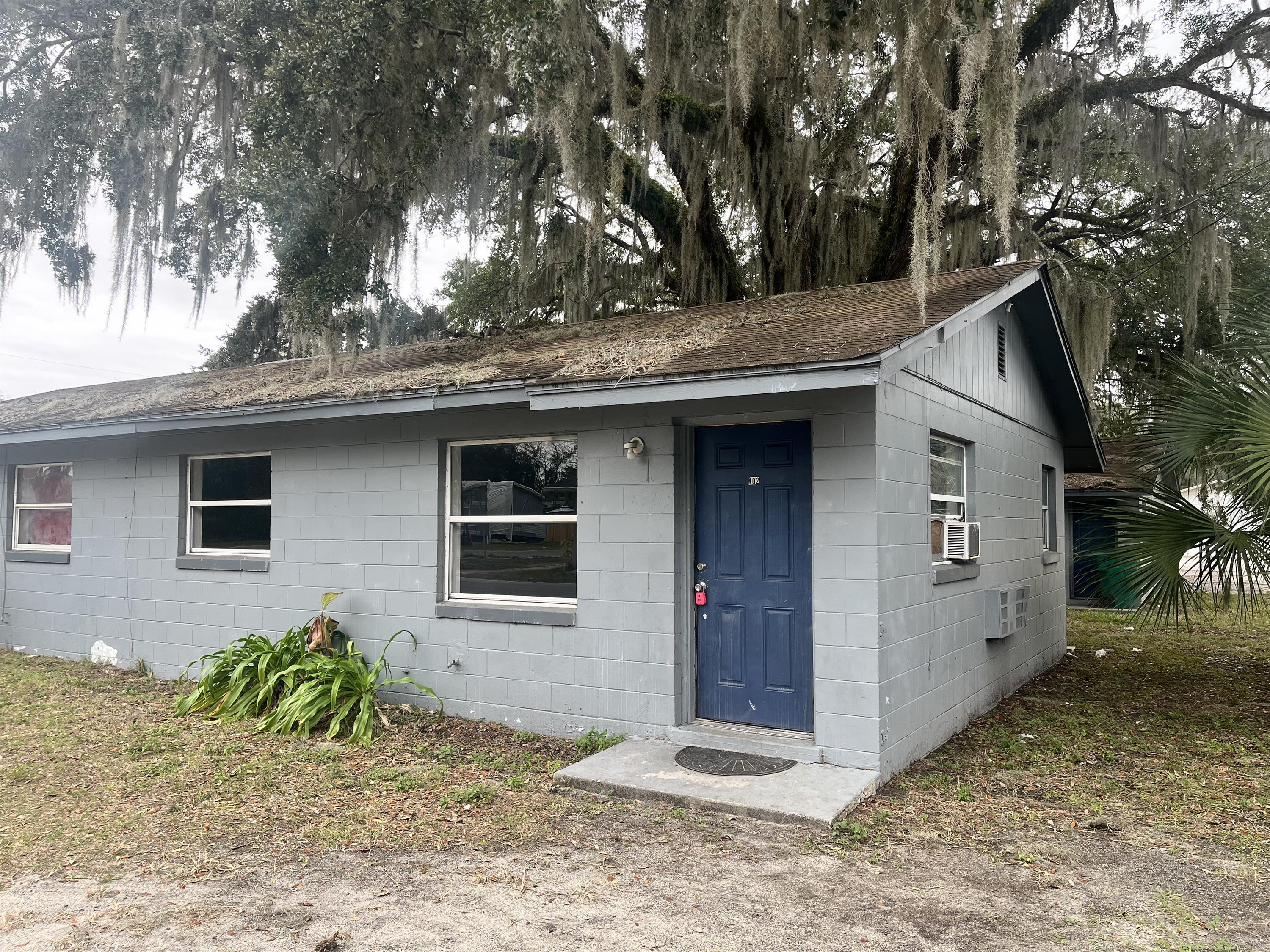 402 Terry Street