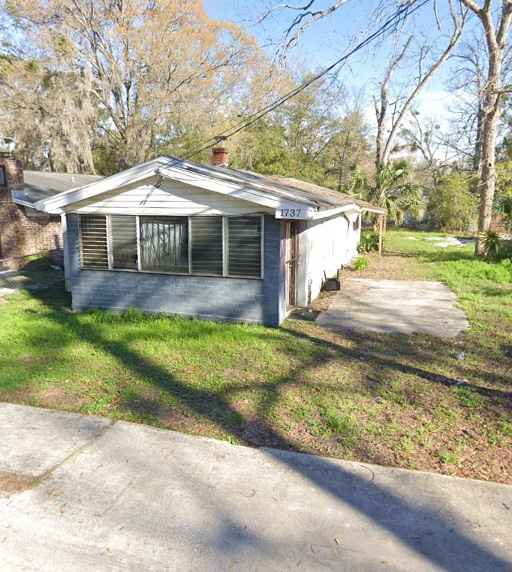 1737 W 28th Street